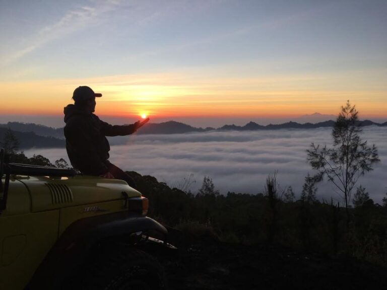 Mt.Batur Sunirse from Jeep Poinr